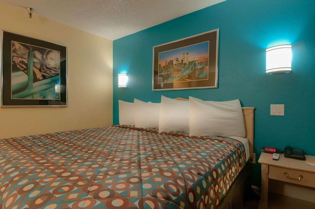 Vagabond Inn Bakersfield South Oda fotoğraf