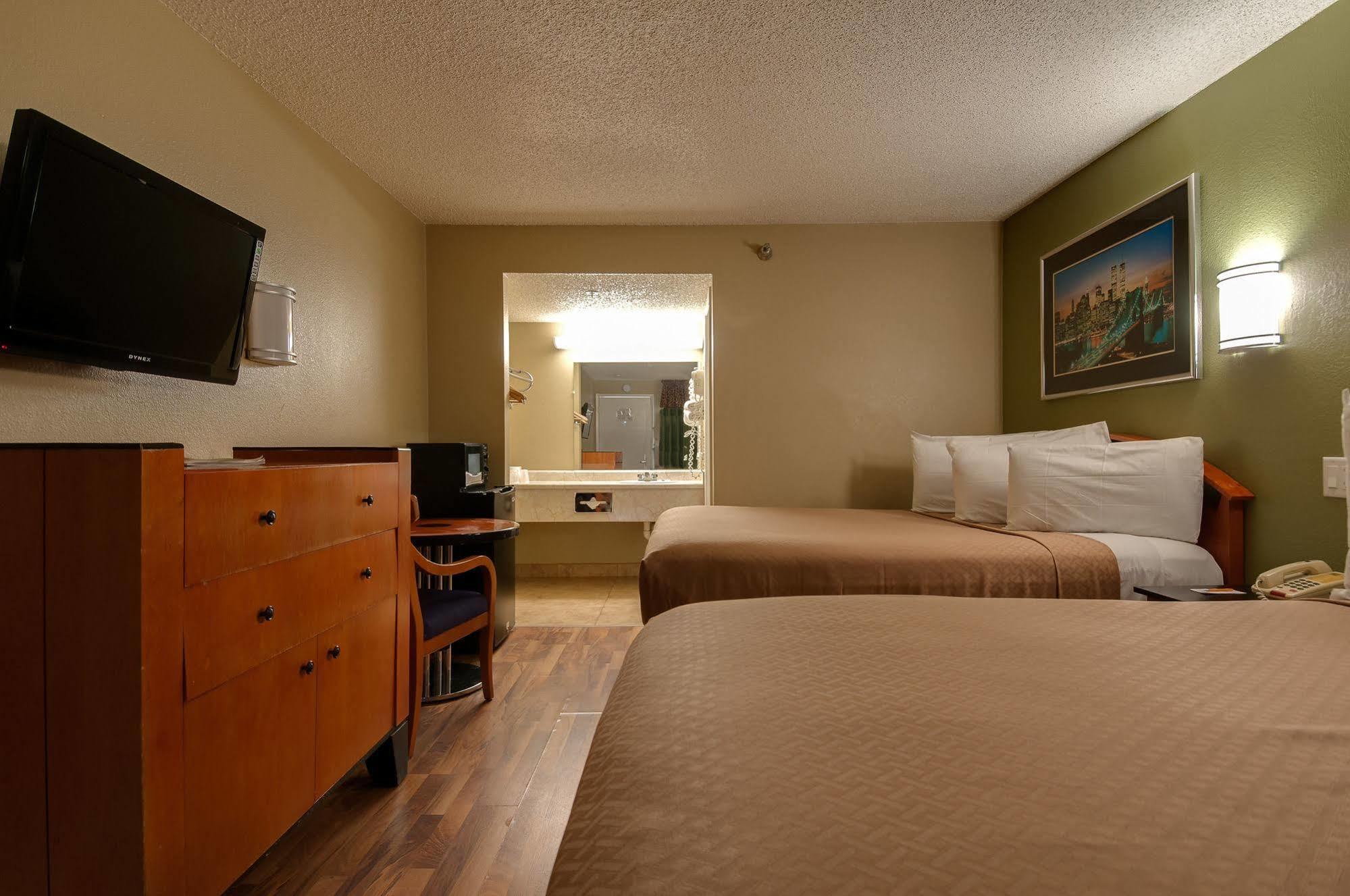 Vagabond Inn Bakersfield South Dış mekan fotoğraf