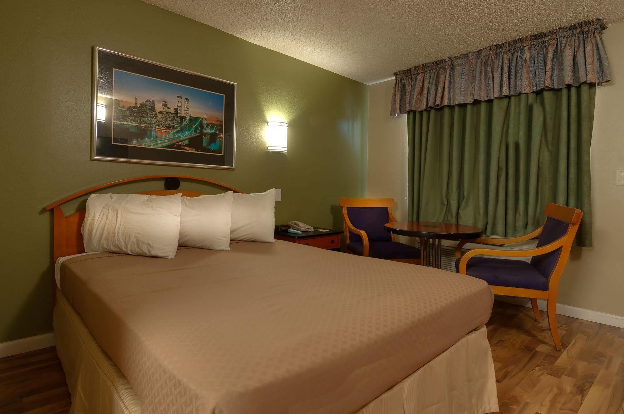 Vagabond Inn Bakersfield South Dış mekan fotoğraf