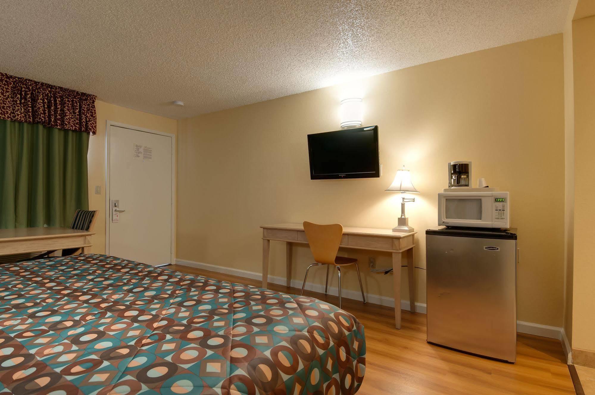 Vagabond Inn Bakersfield South Dış mekan fotoğraf